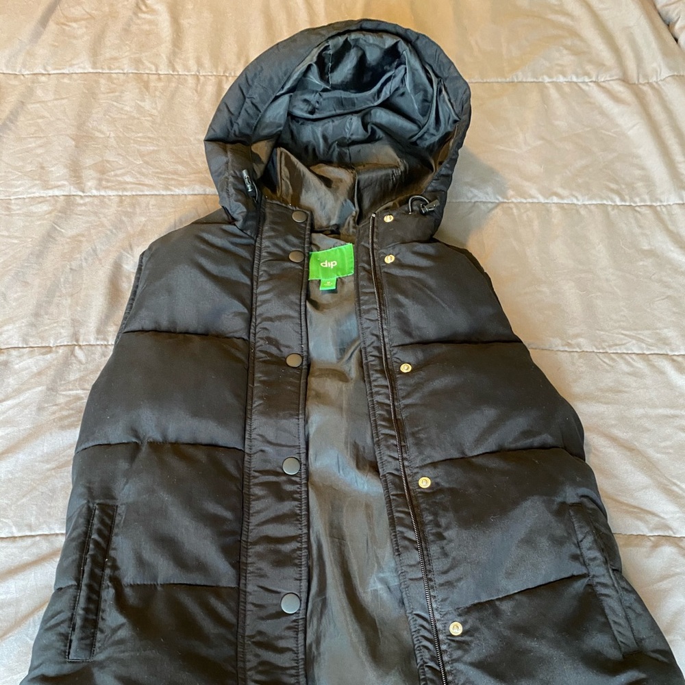 Black Fall Vest
